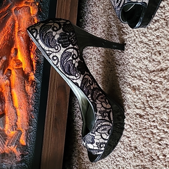 Guess Heels Guess heels Guess heels Guess heels Guess heels Guess heels 8.5m - Picture 11 of 15